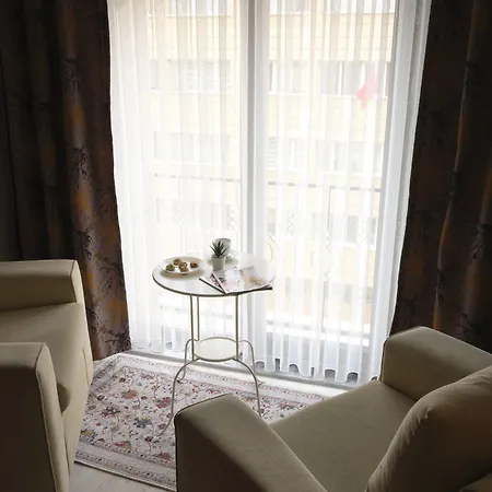 Hotel The Breeze