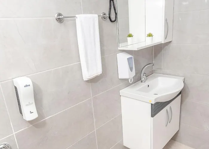 The Breeze Szálloda 3*