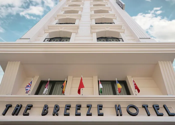 The Breeze מלון אסקיסהיר