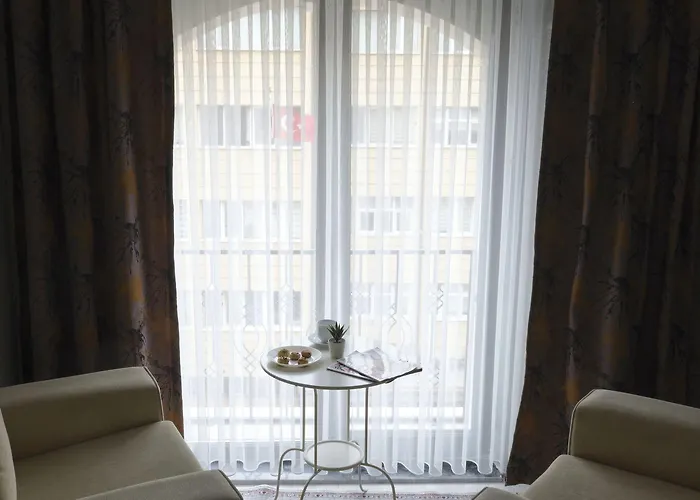 The Breeze אסקיסהיר